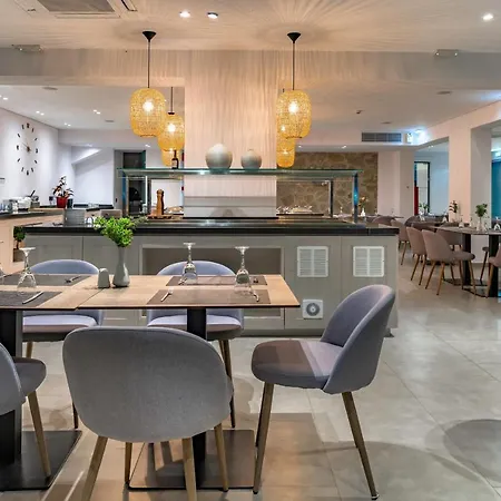 Amaryllis Hotel Hotel 4*